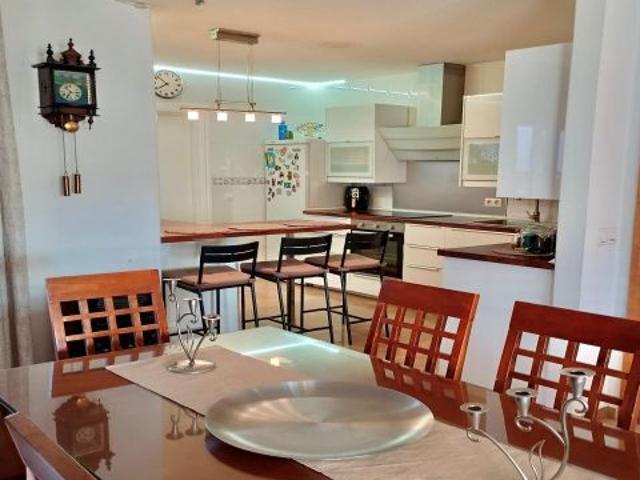 ? Amplia casa familiar en venta en La Puebla de Don Fadrique – Excelente ubicación y grandes posibil