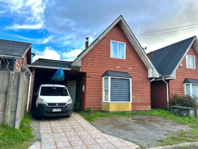 Amplia casa familiar en bosque entre ríos 3d 2b | 3 dormitorios por 147000. 00 en Valdivia