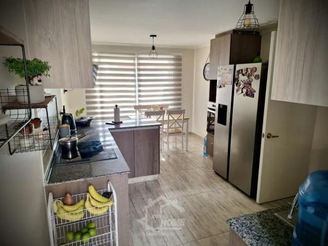 Hermosa casa en Costa Laguna, 3D+3B, patio con quincho y gran terreno | 3 dormitorios por 7600.00 en Antofagasta