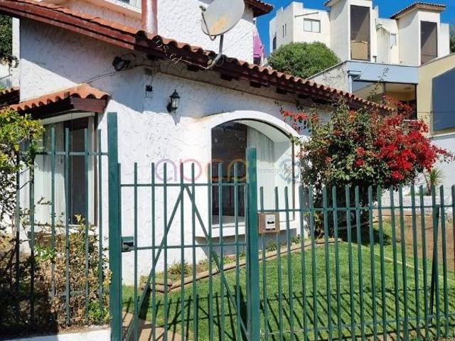 Amplia casa Jardín del Mar
