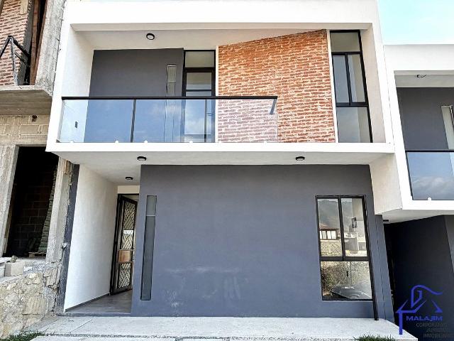 Amplía Casa Nueva en Renta, 4 Habitaciones 3 Baños, Chiapa de Corzo, Chiapas