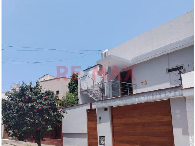 ¡Amplia Casa Remodelada En San Miguel, Con Gran Potencial Para Seguir Creciendo!