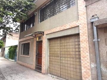 AMPLIA CASA SOLIDA QUINTA NORMAL