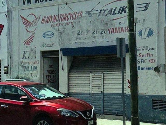 Amplia bodega con local en el centro de M?rida