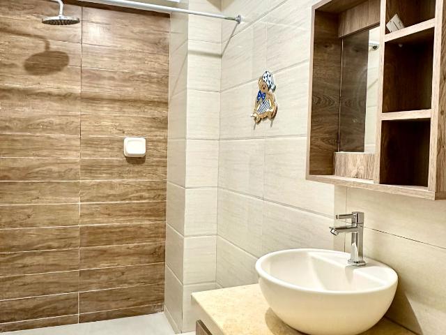 Amplia Departamento En Venta– Urb. Miraflores Piura