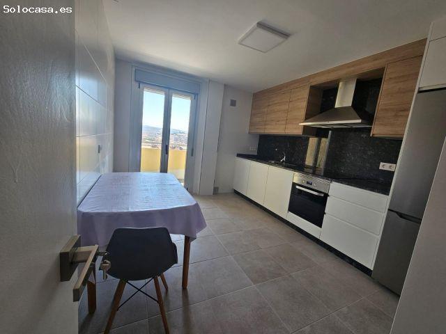 Amplia Habitación en Alquiler en Ourense en la Zona del Veintiuno ¡ESPECIAL ESTUDIANTES!