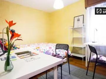 Aldamiz mendiaren kalea, Matiko, Uribarri, Bilbao, Vizcaya, País Vasco