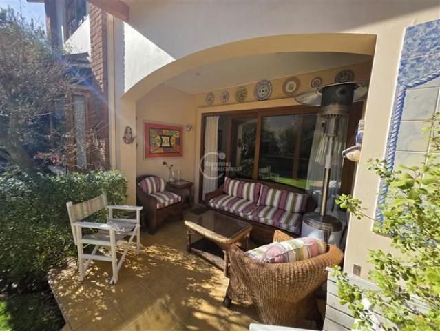 Amplia luminosa barrio seguro 5D 4B Reñaca, excelente ED | 5 dormitorios por 18400.00 en Viña del Mar