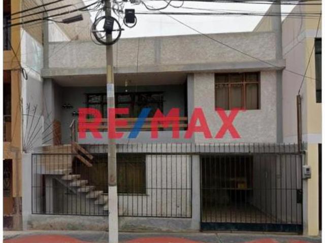 Amplia Propiedad En Venta – Excelente Ubicación En Urbanización Ilo