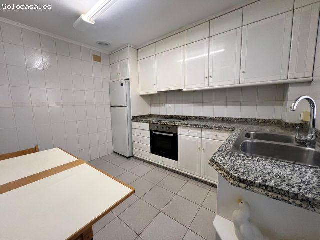 Amplia vivienda con ascensor y plaza de parking
