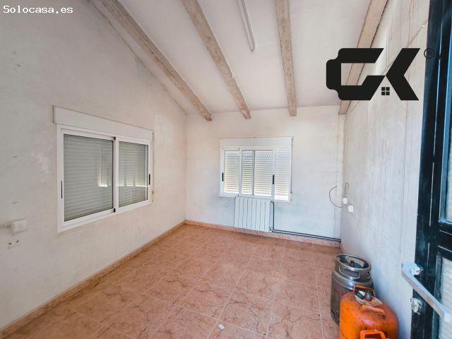 Amplia vivienda con cochera Nave, patio y terraza en La Paca Lorca