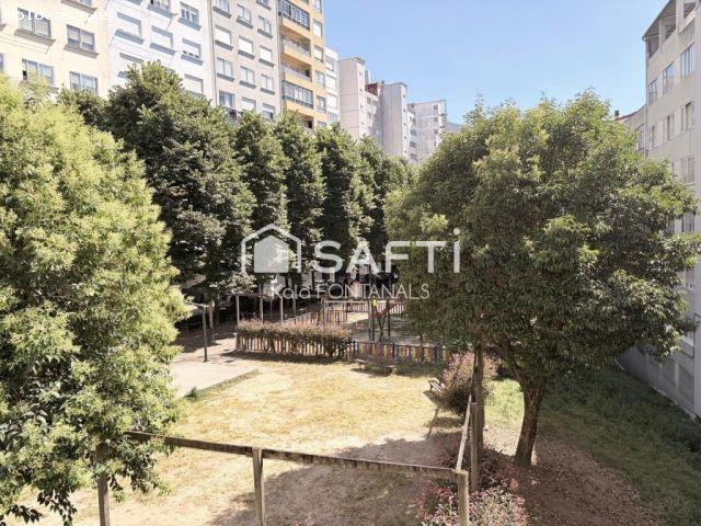 AMPLIA VIVIENDA CON GARAJE EN UNA DE LAS ZONAS MÁS DEMANDADAS DE VIGO