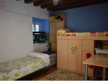 AMPLIA VIVIENDA A ESCASOS METROS DEL PASEO DE LA ALAMEDA