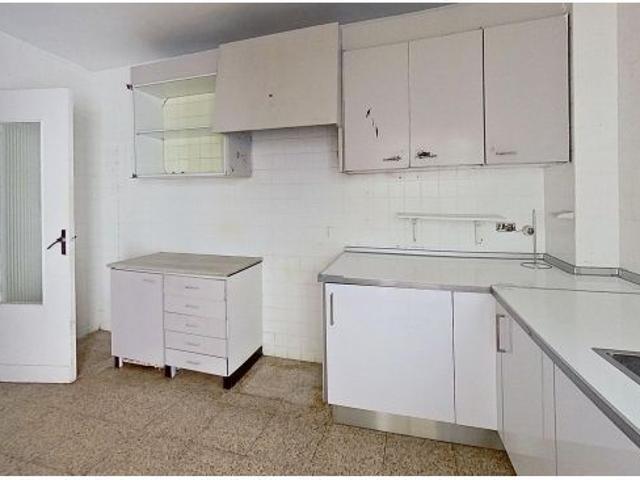 Amplia vivienda de 134 m2 junto al Jardín del Turia con garaje opcional