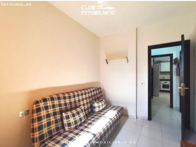 Amplia vivienda de 4 dormitorios con garaje en una zona tranquila de La Cuesta