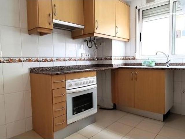 Amplia vivienda de 4 dormitorios con piscina en Villafranqueza – Alicante