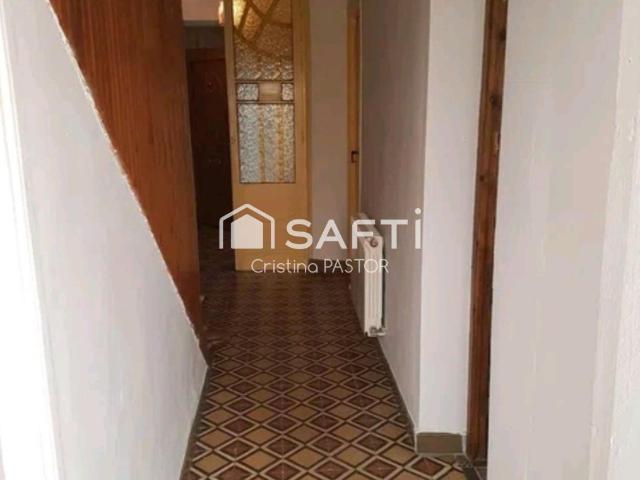 Amplia vivienda de dos plantas en Castilfalé