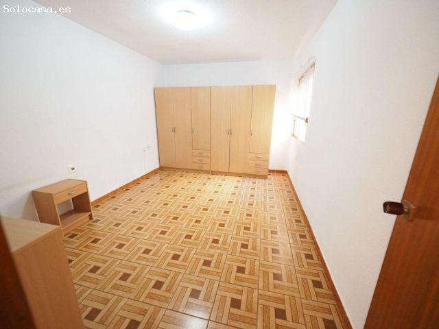 Amplia vivienda en el centro de Mutxamel
