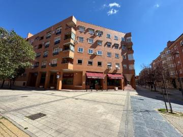 Amplia vivienda en Urbanización URBAMAR – Getafe, a 5 minutos de MetroSur Los Espartales