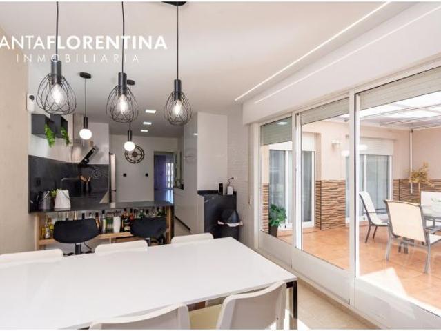 AMPLIA VIVIENDA EN VENTA San Felix