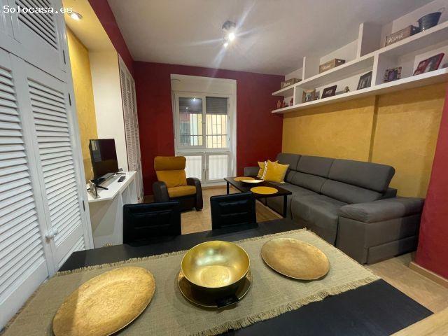 ¡AMPLIA VIVIENDA JUNTO A PLAZA DE MINA!