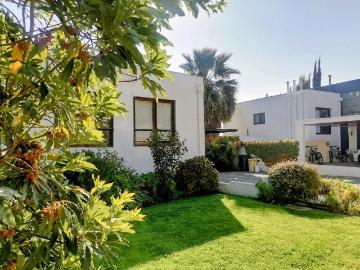 Amplia y bonita casa en las condes