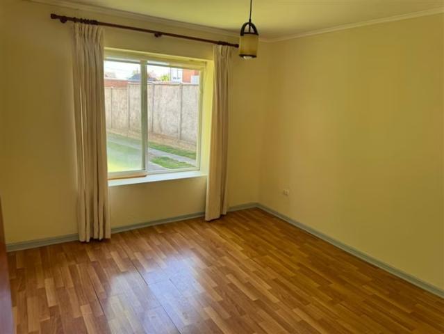Amplia y hermosa casa en sector privilegiado | 4 dormitorios por 208000. 00 en Talca