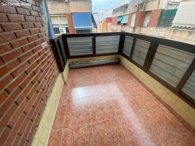 ¡ AMPLIA Y LUMINOSA VIVIENDA A POCOS METROS DEL BOULEVARD DEL PLA !