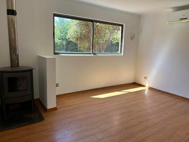 Amplia y luminosa casa en Condominio Las Fuentes