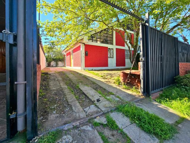 Amplia y luminosa casa en sector residencial 182984
