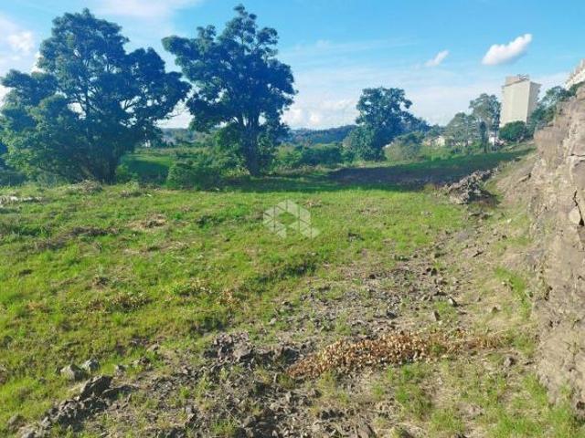 Amplo terreno de 5.373 m² no Bairro São Roque