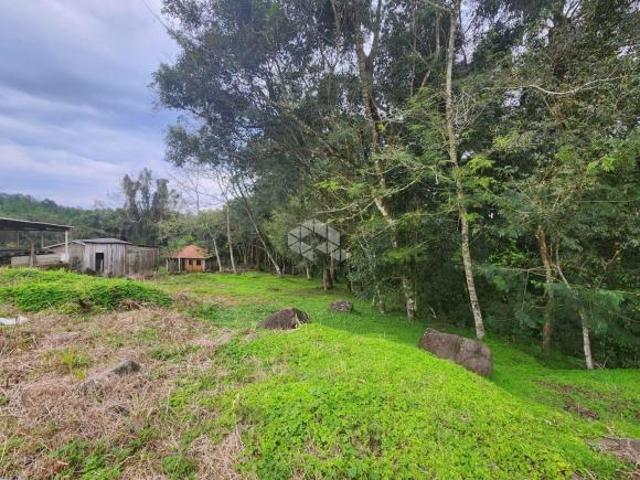 Amplo terreno para venda na Linha Santa Cruz