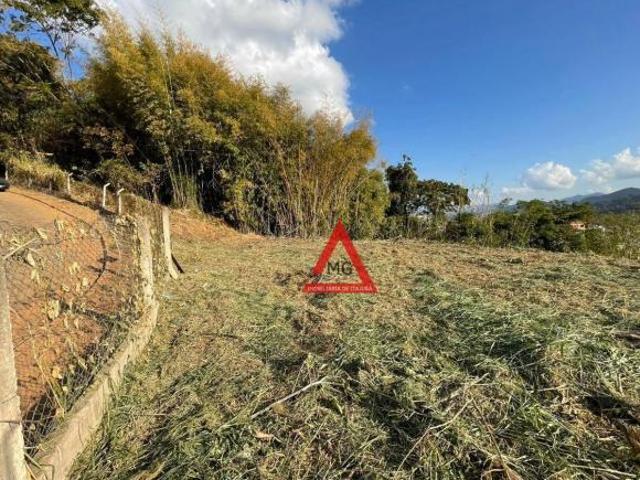 AMPLO TERRENO plano e de ótima localização, no bairro Morro Chic em Itajubá MG