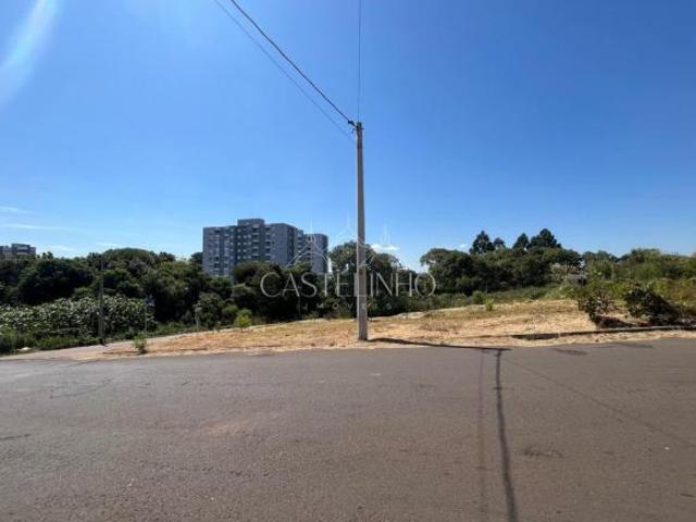 AMPLO TERRENO RESIDENCIAL/COMERCIAL BELA VISTA