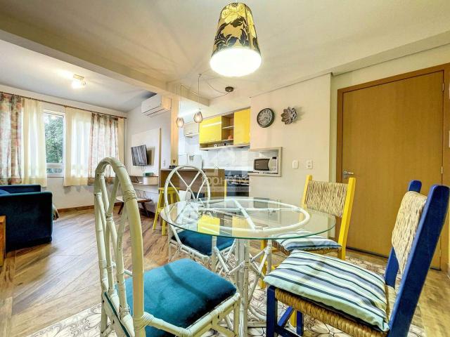 AMPLO APARTAMENTO 02 DORMITÓRIOS NA FENAVINHO