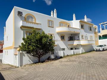 Amplo Apartamento T3 T2+1 Guia 158m² Guia