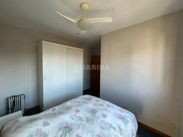 Amplo apartamento com 3 dormitórios, suíte e 2 vagas de garagem!
