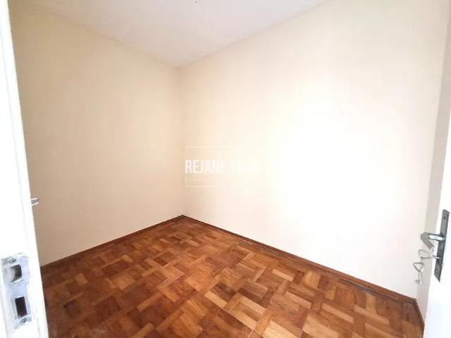 Amplo apartamento com terraço privativo próximo à Av. Dom Jo
