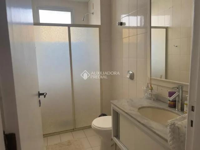 Amplo apartamento de 114m² de área privativa no bairro Córrego Grande, em Florianópolis SC