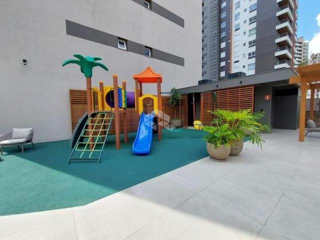 Amplo Apartamentos de 03 dormitórios, próximo ao Shopping L' América