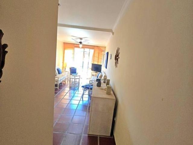 AMPLO APTO, APENAS 200MTS DO MAR!