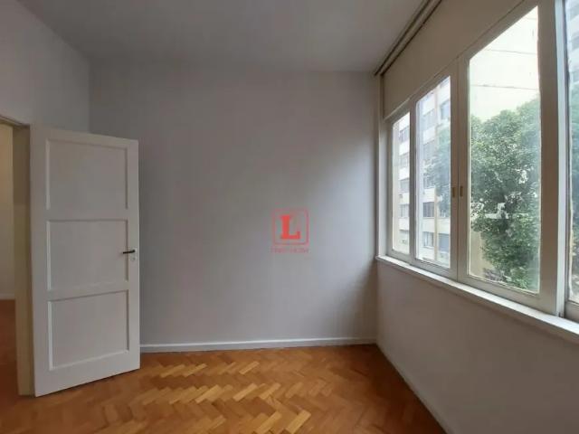 Amplo sala quarto no centro
