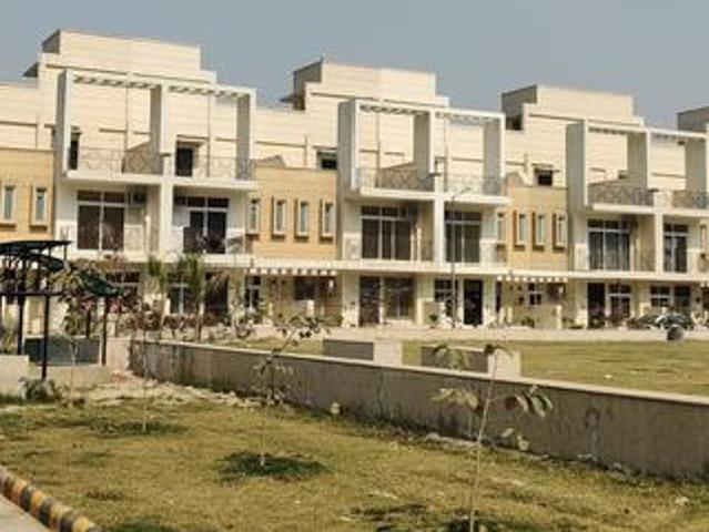 Amrapali Dream Valley,Techzone IV Greater Noida West 3 BHK Villa For Sale Greater Noida