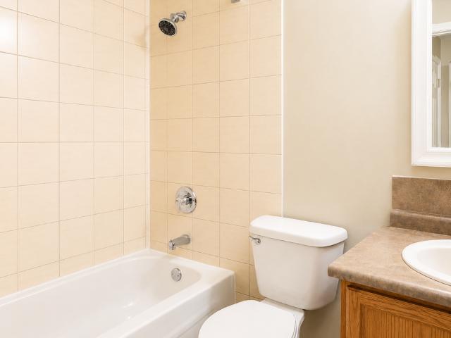 Amrin Arms 2 Bedroom Apartment for Rent at 9715 82 Ave Nw, Edmonton, AB T6E 1Y6 Ritchie