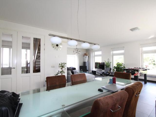 Amsteldijk Zuid, 1184 VE, Amstelveen
