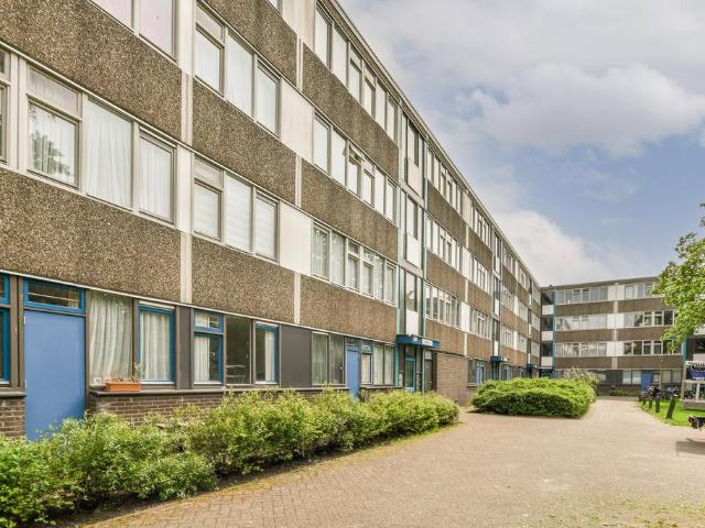 Amsterdam – Bramzeilhof 126