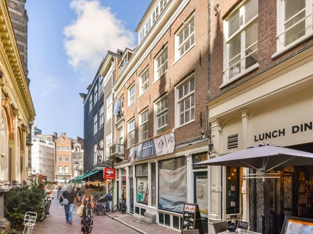 Amsterdam – Gravenstraat 66
