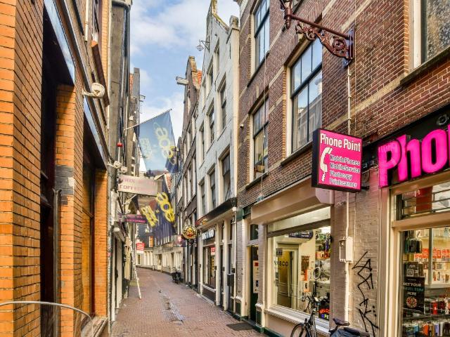 Amsterdam – Haringpakkerssteeg 6A 1