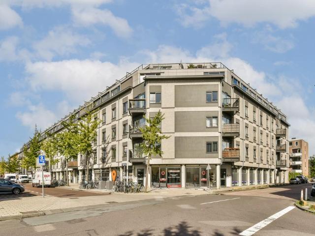 Amsterdam – Nieuwpoortstraat 86A 9