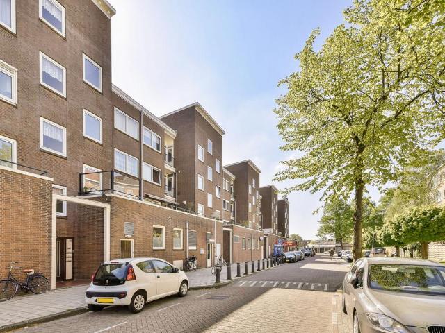 Amsterdam – Van Mourik Broekmanstraat 16 3